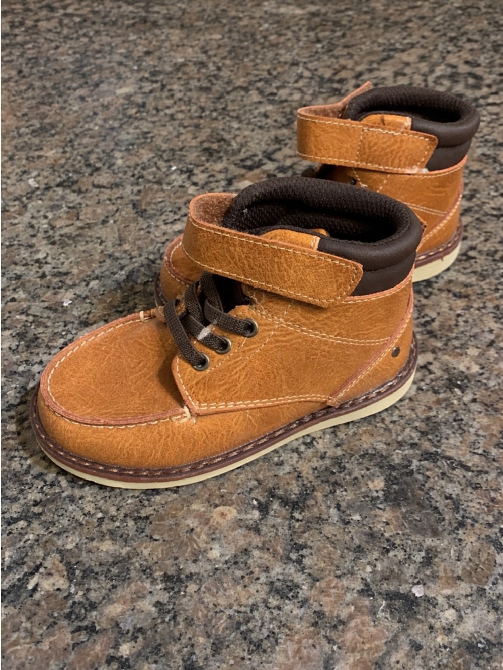 Jumping Beans Dillon Toddler Boys Hiker Boots.